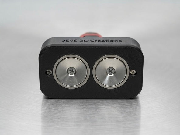 14v battery magnetic cover